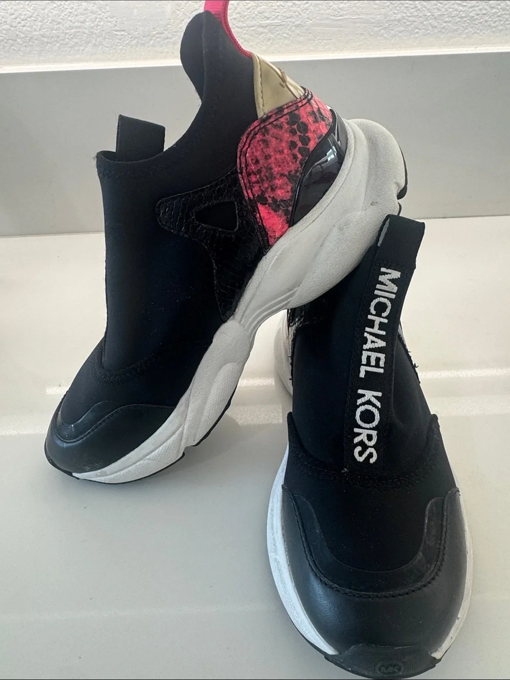 Michael Kors kids slip